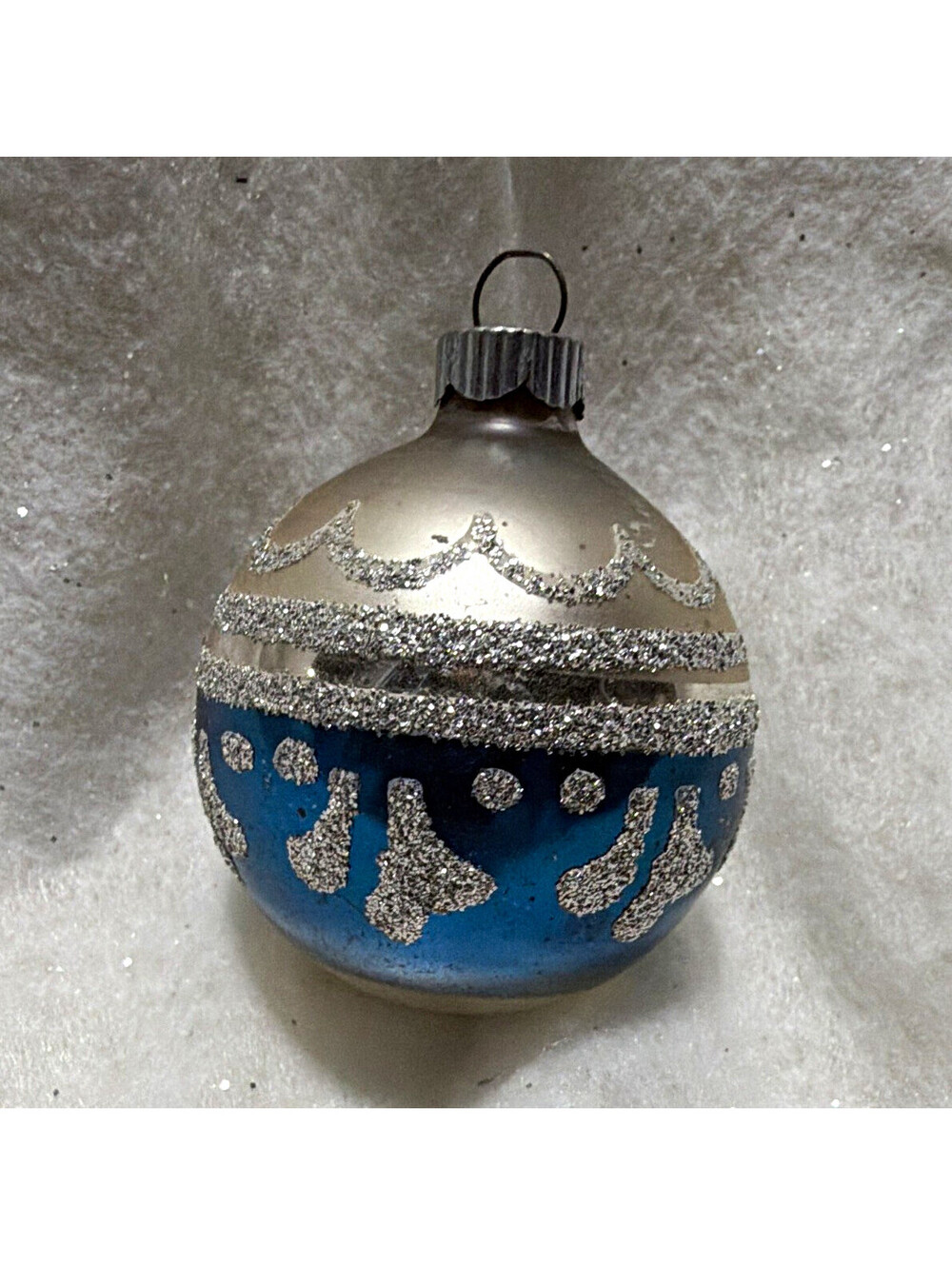 Shine Brite Christmas Round Glass Glitter Hanging Bauble Ornament, 1 Item